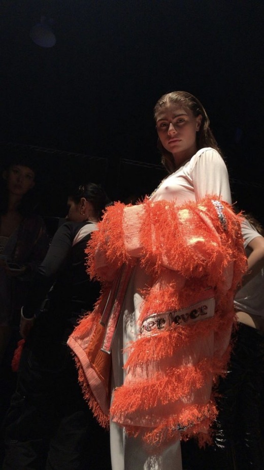 مجموعة Custo Barcelona SS20 تستحدث موضة وحدة الألوان 