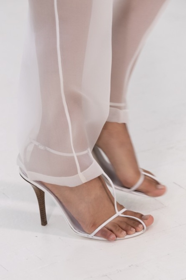 اسبوع الموضة في نيويورك 2019 مجموعة أزياء HELMUT LANG الجاهزة لربيع 2020  