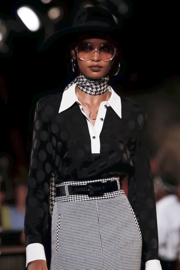 مجموعة تومي هيلفيغر لموسم ربيع وصيف 2020