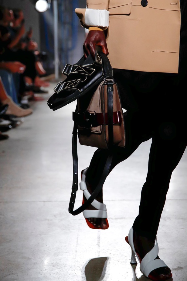 اسبوع الموضة في نيويورك 2019 عرض أزياء proenza schouler  ربيع وصيف 2020