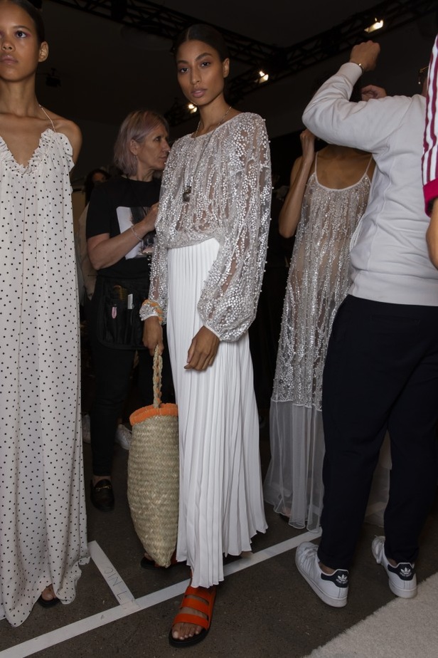 عرض أزياء نون باي نور لموسم ربيع وصيف 2020