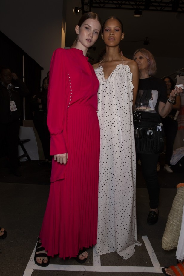 عرض أزياء نون باي نور لموسم ربيع وصيف 2020