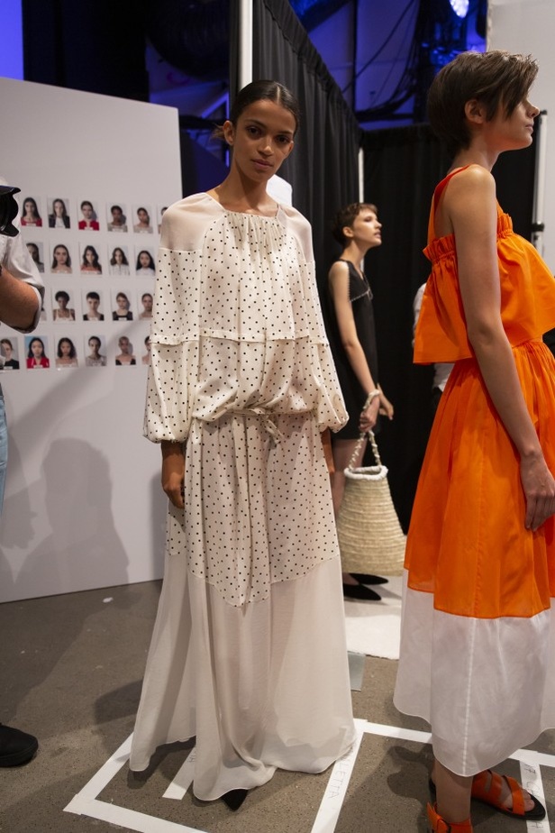 عرض أزياء نون باي نور لموسم ربيع وصيف 2020