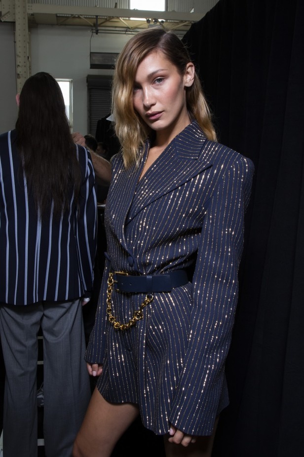 أسبوع الموضة في نيويورك 2019 .. عرض أحدث موديلات شنط Michael Kors