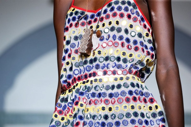 اسبوع الموضة في لندن 2019 مجموعة ASHISH لربيع وصيف 2020