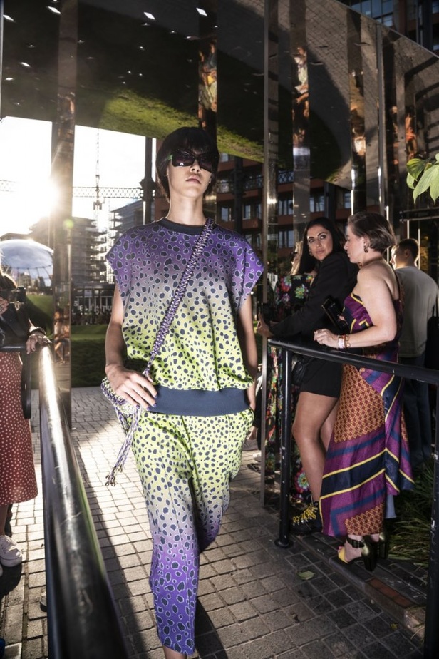 اسبوع الموضة في لندن 2019 مجموعة أزياء HOUSE OF HOLLANDS الجاهزة لربيع وصيف 2020