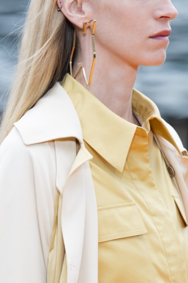 اسبوع الموضة في لندن 2019 أزياء ROKSANDA لربيع وصيف 2020