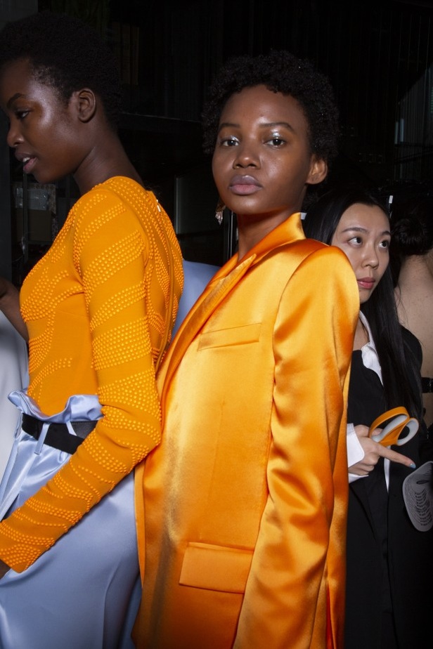 اسبوع الموضة في لندن 2019   مجموعة أزياء ديفيد كوما الجاهزة لربيع وصيف 2020