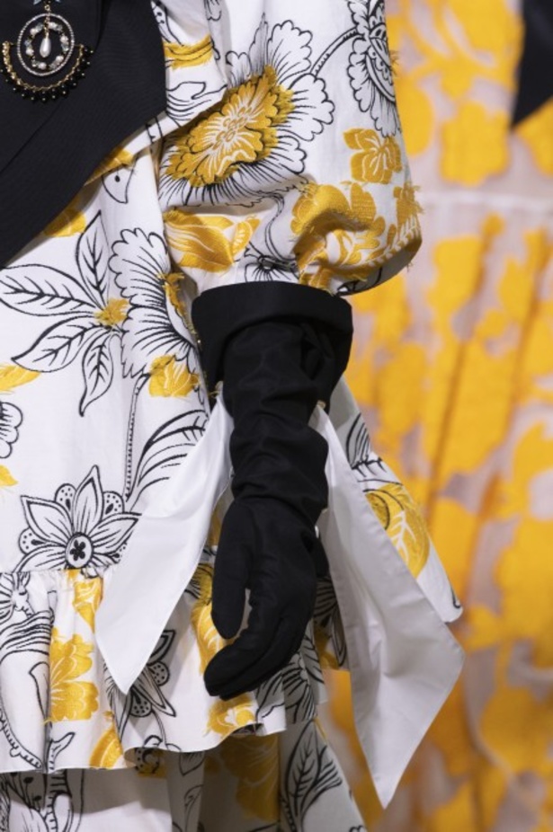 اسبوع الموضة في لندن 2019 عرض ازياء ERDEM لربيع وصيف 2020