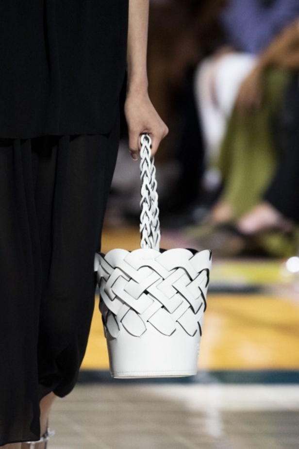 اسبوع الموضة في ميلان 2019 مجموعة PRADA لربيع وصيف 2020 