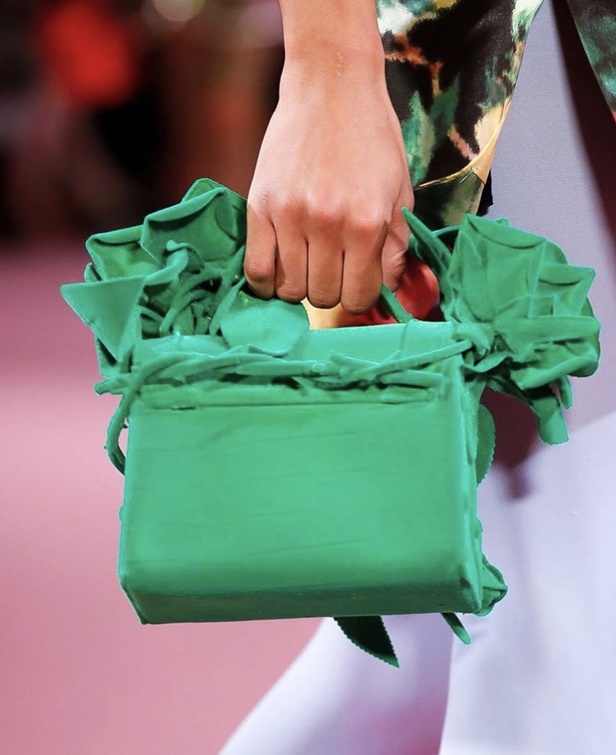 اسبوع الموضة في لندن 2019  مجموعة RICHARD QUINN للأزياء  لربيع وصيف 2020