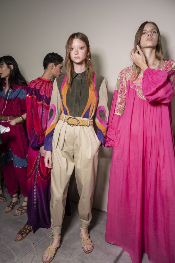 اسبوع الموضة في ميلان 2019 أزياء ALBERTA FERRETTI الفاخرة لربيع وصيف 2020