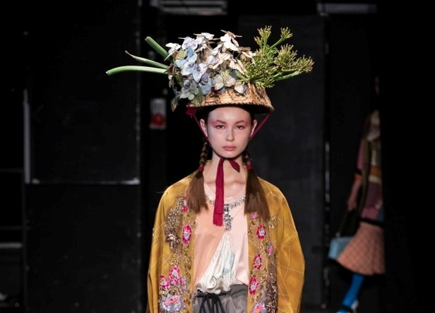 اسبوع الموضة في ميلان 2019 مجموعة أزياء ANTONIO MARRAS الجاهزة لربيع وصيف 2020