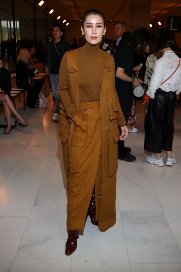 اسبوع الموضة في ميلان 2019 مجموعة MAX MARA للالبسة الجاهزة في ميلان لربيع وصيف 2020