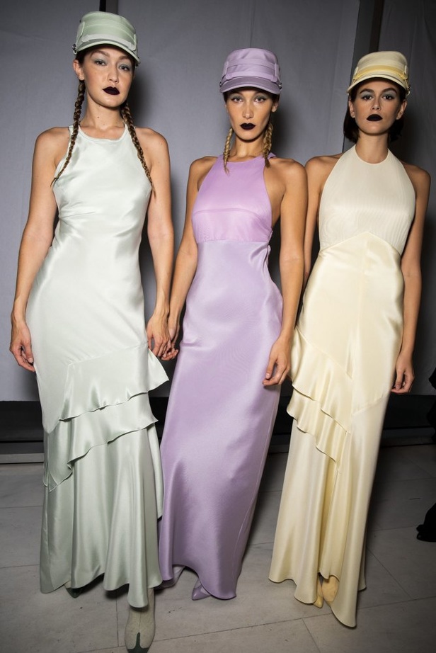 اسبوع الموضة في ميلان 2019 مجموعة MAX MARA للالبسة الجاهزة في ميلان لربيع وصيف 2020