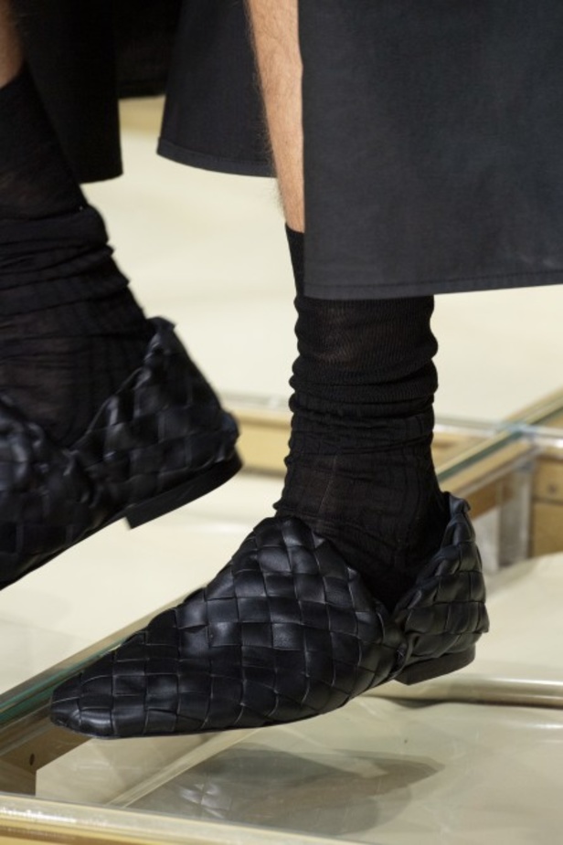 حرفية وإبداع في مجموعة Bottega Veneta لربيع وصيف 2020