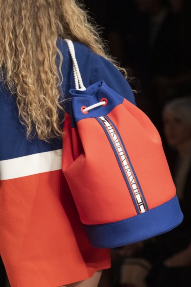 سافري الى عالم الرحلات البحرية مع مجموعة Elisabetta Franchi لربيع وصيف 2020