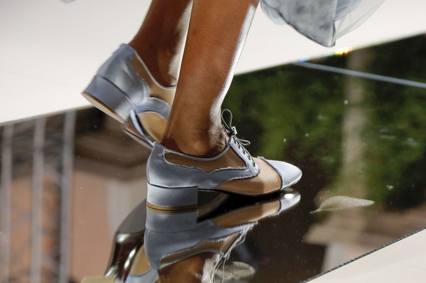 اسبوع الموضة في ميلان 2019 مجموعة GIORGIO ARMANI لربيع وصيف 2020