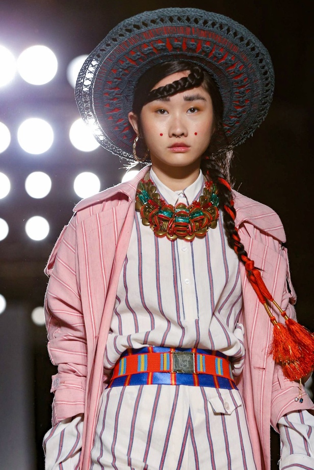 اسبوع الموضة في ميلان 2019 أزياء  STELLA JEAN الجاهزة لربيع وصيف 2020