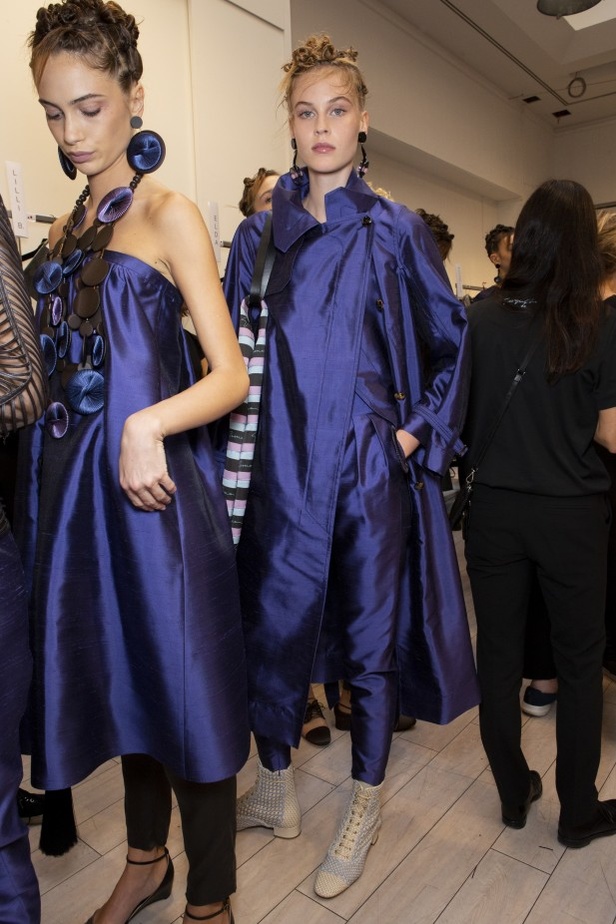 اسبوع الموضة في ميلان 2019 مجموعة GIORGIO ARMANI لربيع وصيف 2020