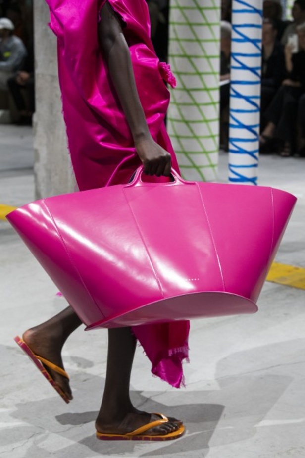 أسبوع الموضة في ميلانو 2019 مجموعة أزياء marni الجاهزة لربيع وصيف 2020