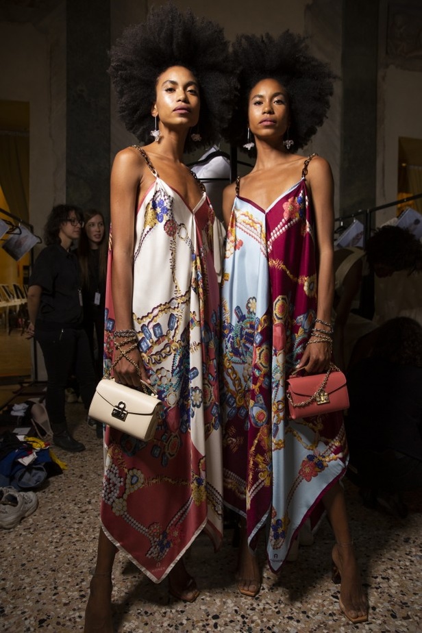 اسبوع الموضة في ميلان 2019 أزياء AIGNER الفاخرة لربيع وصيف 2020