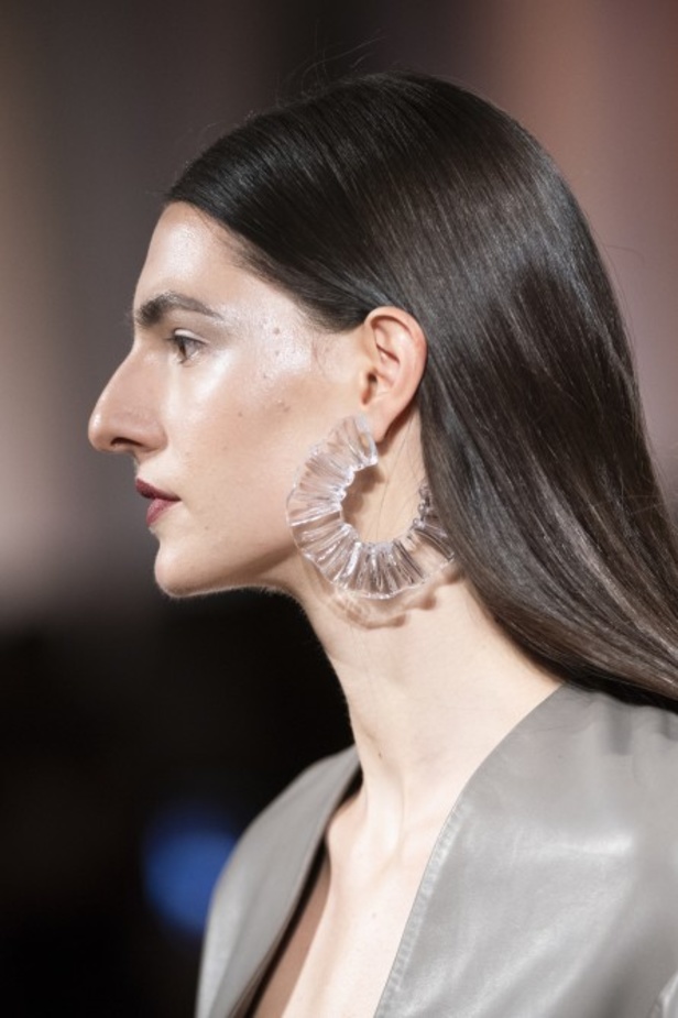 اسبوع الموضة في ميلان 2019 أزياء AIGNER الفاخرة لربيع وصيف 2020