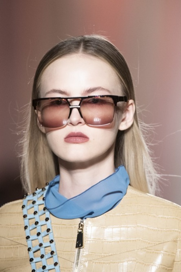 اسبوع الموضة في ميلان 2019 أزياء AIGNER الفاخرة لربيع وصيف 2020