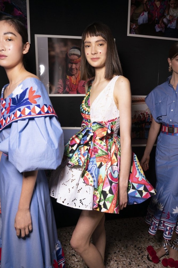 اسبوع الموضة في ميلان 2019 أزياء  STELLA JEAN الجاهزة لربيع وصيف 2020