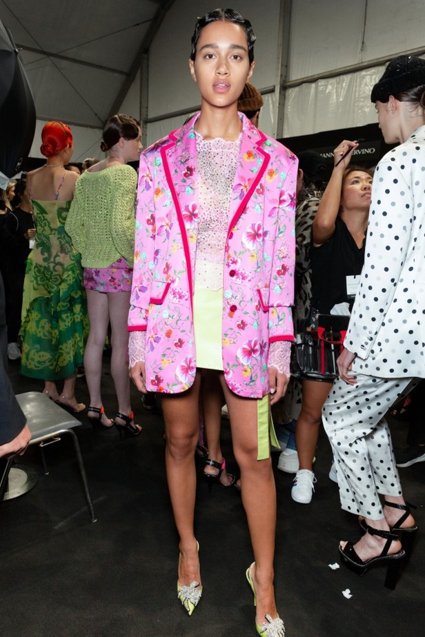 اسبوع الموضة في ميلان 2019 عرض أزياء ERMANNO SCERVINO لربيع وصيف 2020