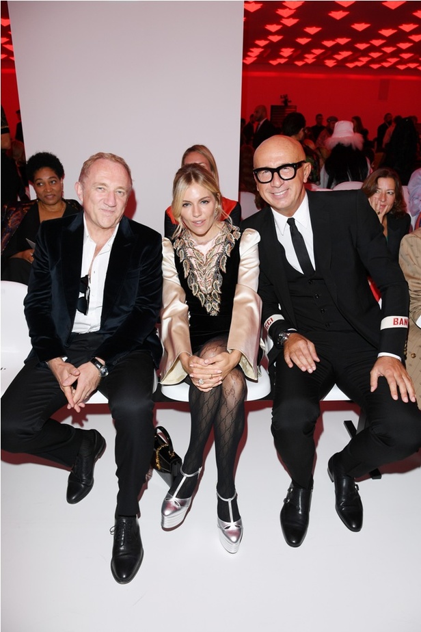 اسبوع الموضة في ميلان 2019 عرض أزياء GUCCI لربيع وصيف 2020