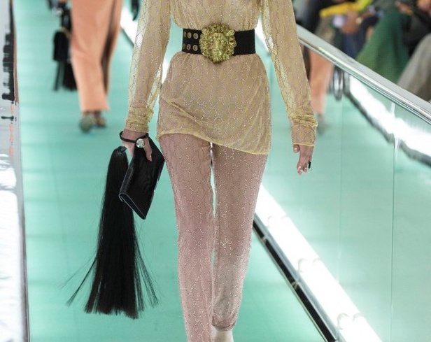 اسبوع الموضة في ميلان 2019 عرض أزياء GUCCI لربيع وصيف 2020
