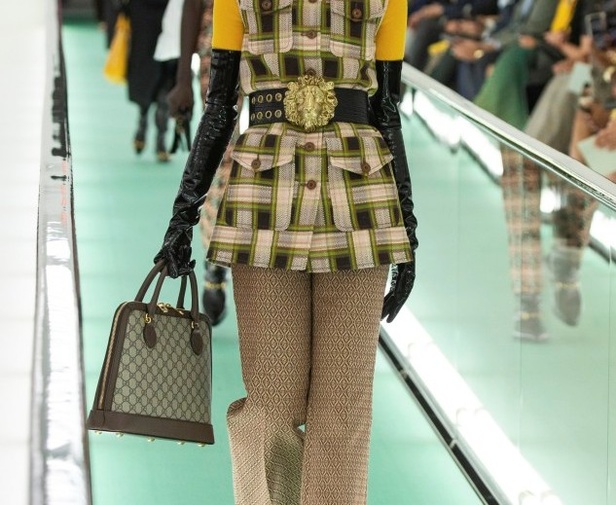 اسبوع الموضة في ميلان 2019 عرض أزياء GUCCI لربيع وصيف 2020