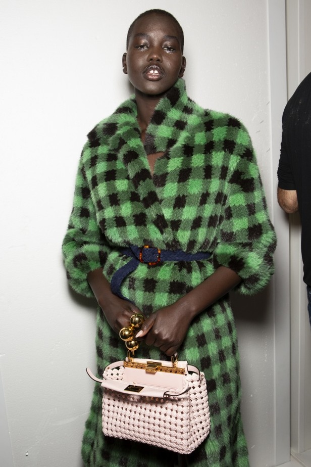 اسبوع الموضة في ميلان 2019 أزياء FENDI  الفاخرة  من ميلان لربيع وصيف 2020