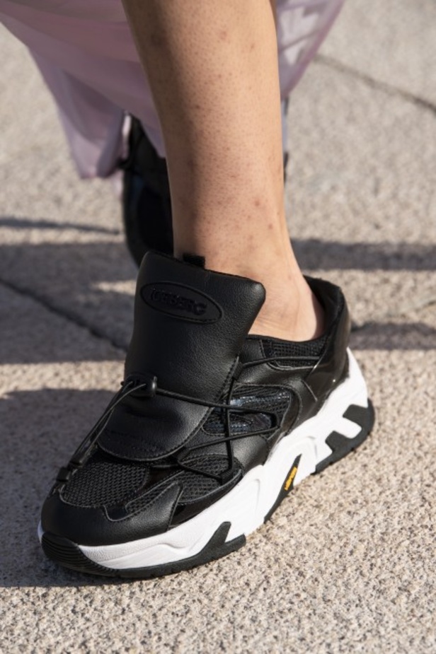 اسبوع الموضة في ميلان 2019 عرض أزياء ICEBERG لربيع وصيف 2020