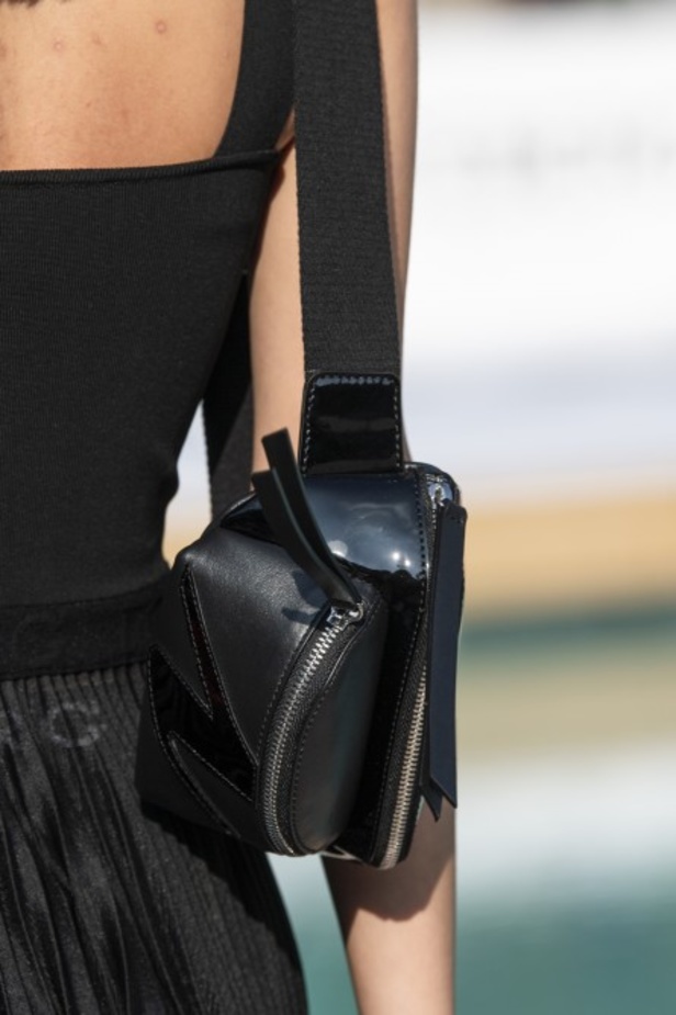 اسبوع الموضة في ميلان 2019 عرض أزياء ICEBERG لربيع وصيف 2020