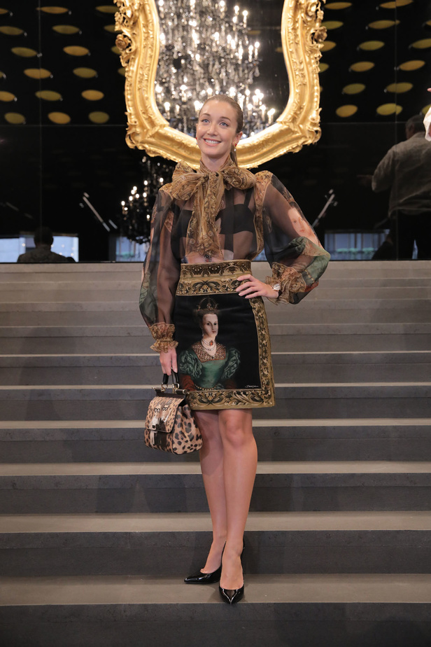 تصاميم عكست الألوان والمرح في عرض Dolce & Gabbana