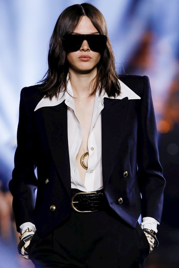 اسبوع الموضة في باريس 2019 مجموعة SAINT LAURENT لربيع وصيف 2020