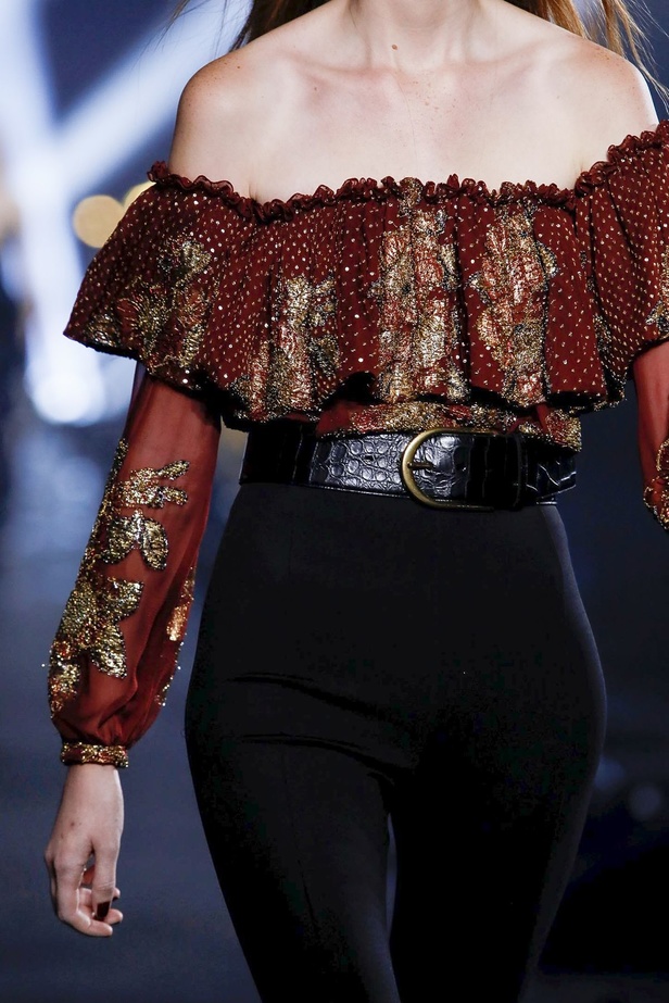 اسبوع الموضة في باريس 2019 مجموعة SAINT LAURENT لربيع وصيف 2020
