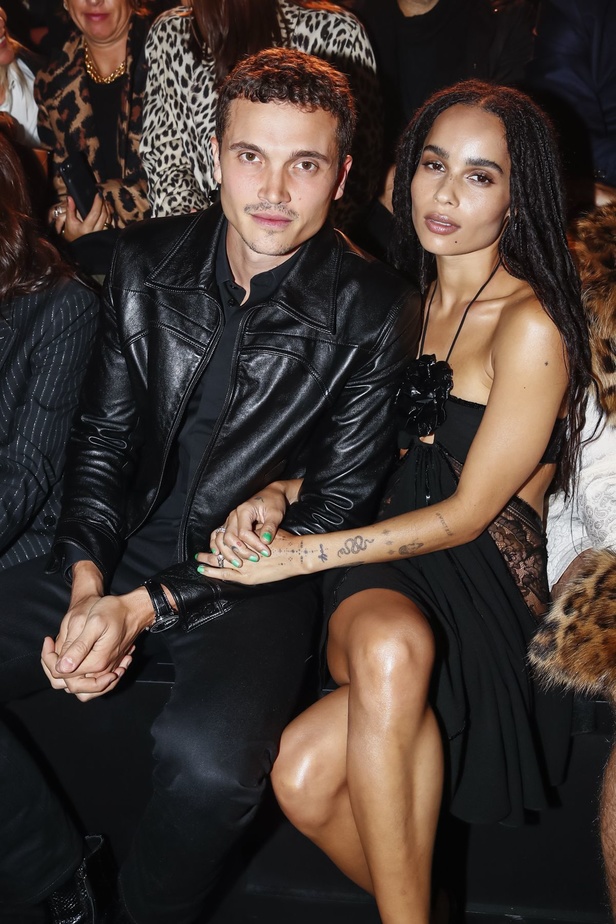 اسبوع الموضة في باريس 2019 مجموعة SAINT LAURENT لربيع وصيف 2020