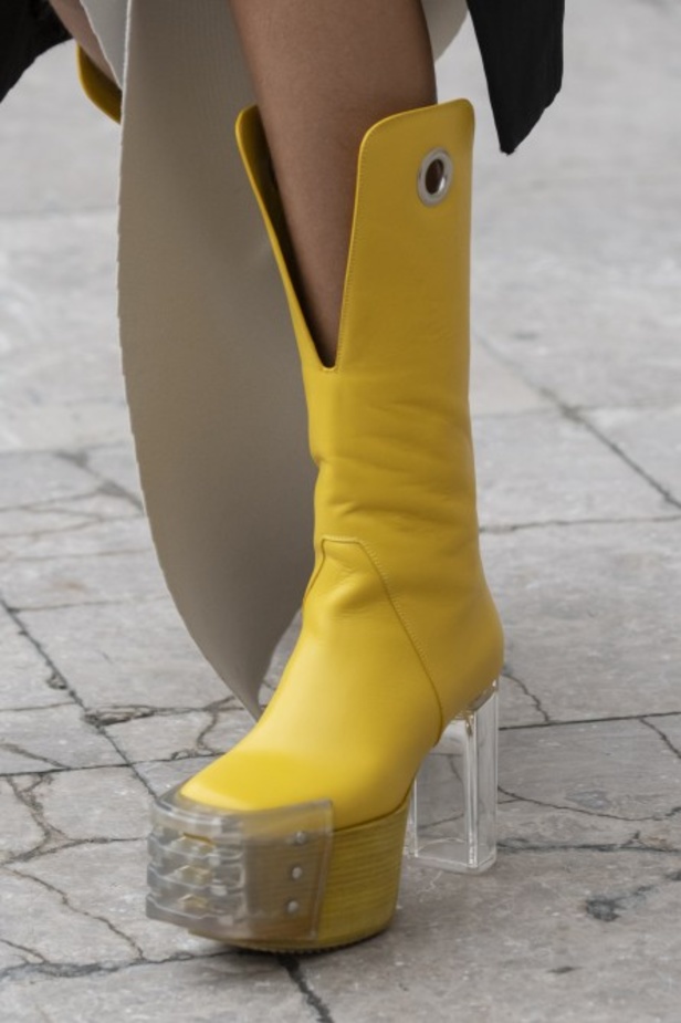 اسبوع الموضة في باريس 2019 مجموعة RICK OWENS لربيع وصيف 2020