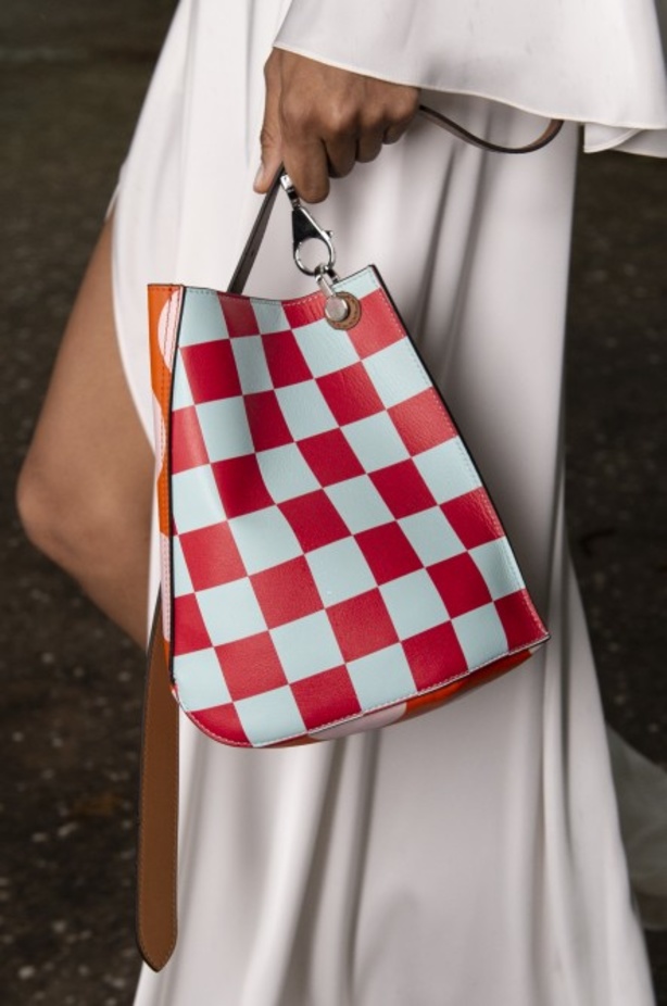 اسبوع الموضة في باريس 2019 عرض أزياء LANVIN لربيع وصيف 2020