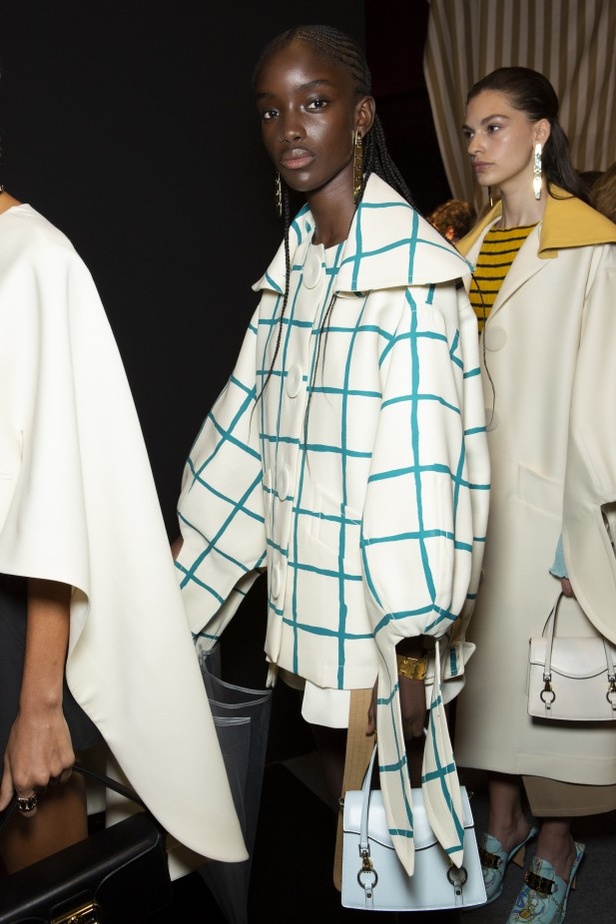 اسبوع الموضة في باريس 2019 عرض أزياء LANVIN لربيع وصيف 2020