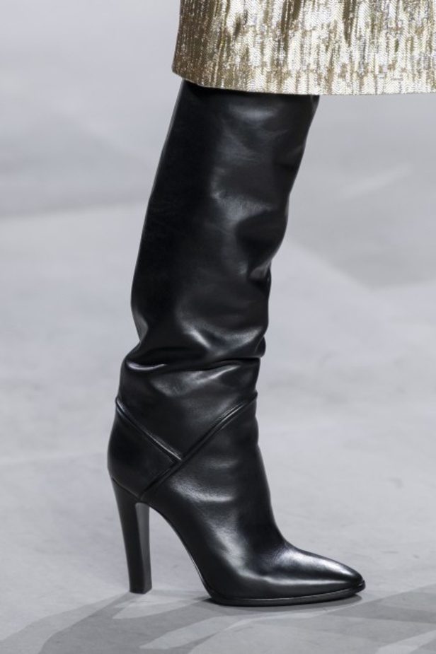 اسبوع الموضة في باريس 2019 أزياء  CELINE الفاخرة لربيع وصيف 2020