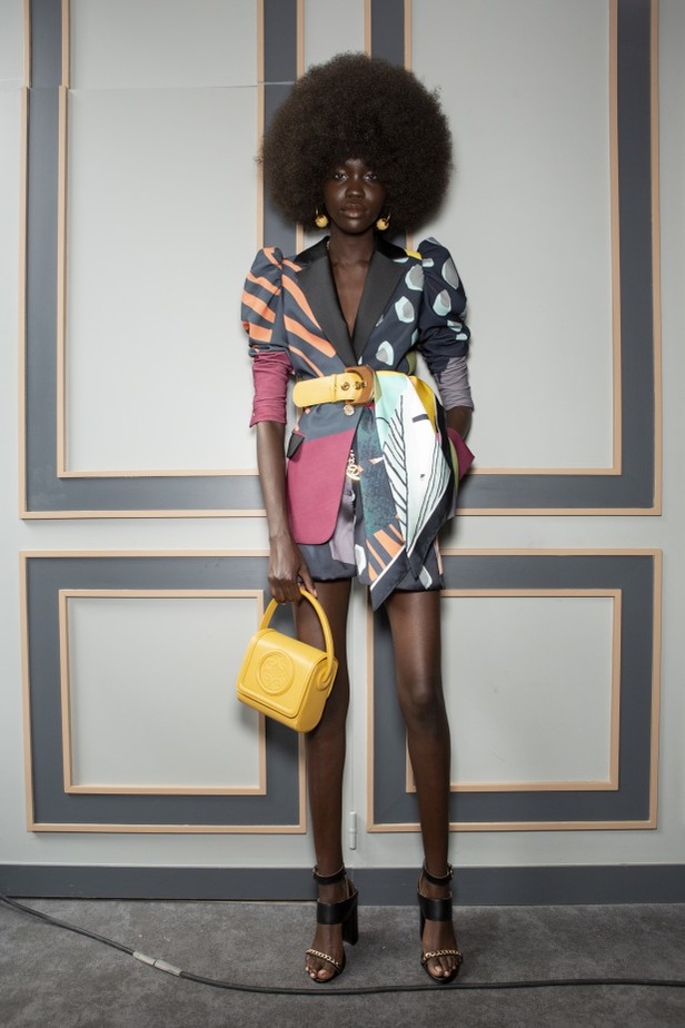 اسبوع الموضة في باريس 2019 مجموعة ايلي صعب الفاخرة لربيع وصيف 2020