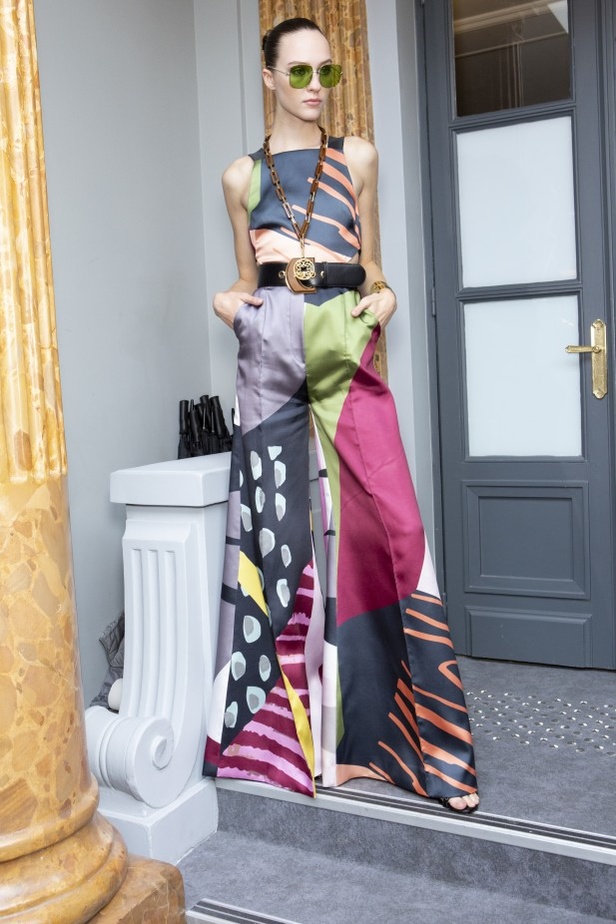 اسبوع الموضة في باريس 2019 مجموعة ايلي صعب الفاخرة لربيع وصيف 2020