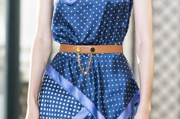 اسبوع الموضة في باريس 2019 مجموعة altuzarra للملابس الجاهزة لربيع وصيف 2020