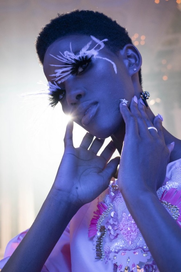 اسبوع الموضة في باريس 2019 مجموعة الالبسة الجاهزة من MANISH ARORA لربيع وصيف 2020