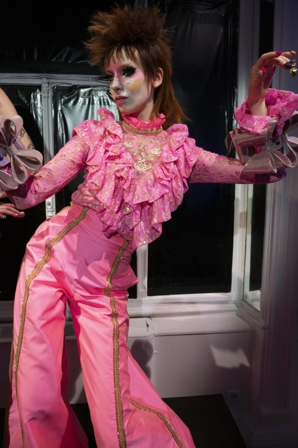 اسبوع الموضة في باريس 2019 مجموعة الالبسة الجاهزة من MANISH ARORA لربيع وصيف 2020