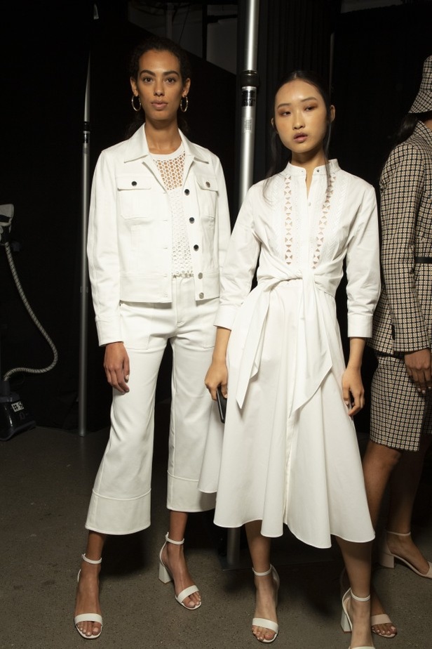  اسبوع الموضة في نيويورك 2019 ابرز صيحات أزياء و اكسسوارات ELIE TAHARI لربيع وصيف 2020 